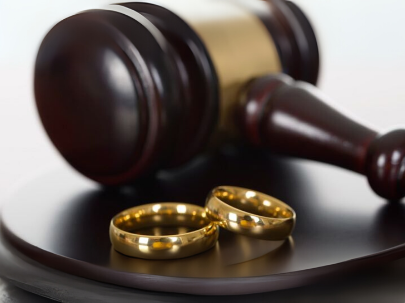 anelli matrimonio per i servizi di Diritto familiare dello Studio Legale Costa Raso a Milano.